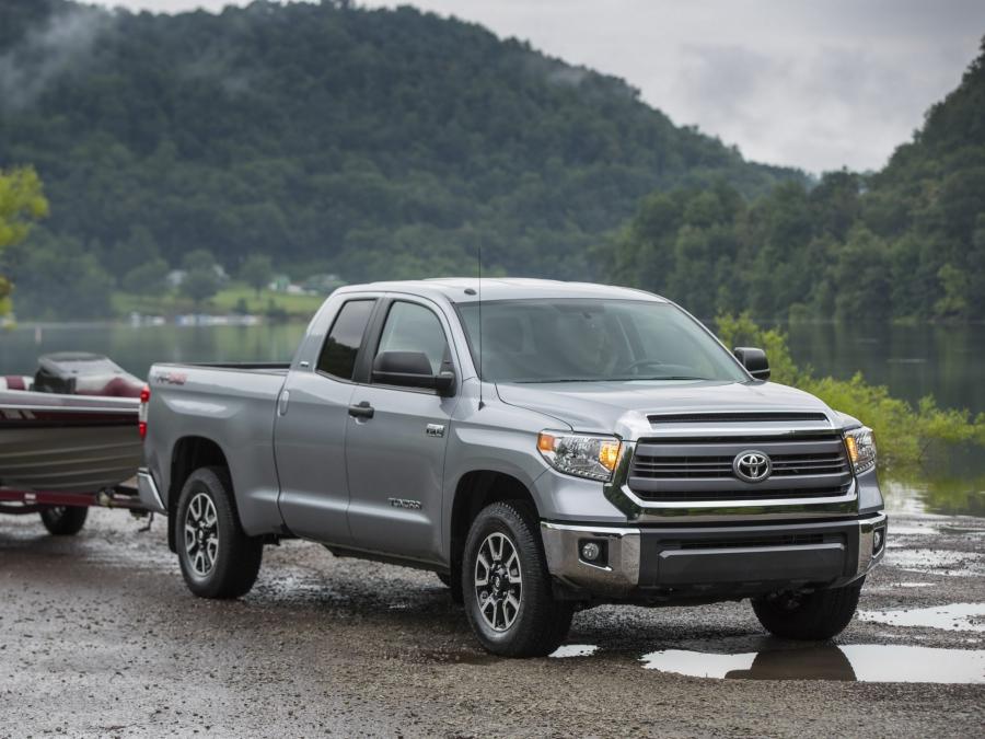  Toyota Tundra Double Cab SR5 by TRD 2013 года  (фото 4 из 18)